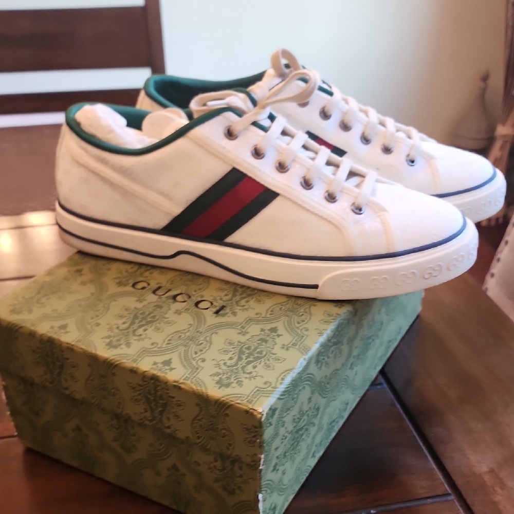 (reps)Gucci White Men's Shoes with Green and Red Stripes